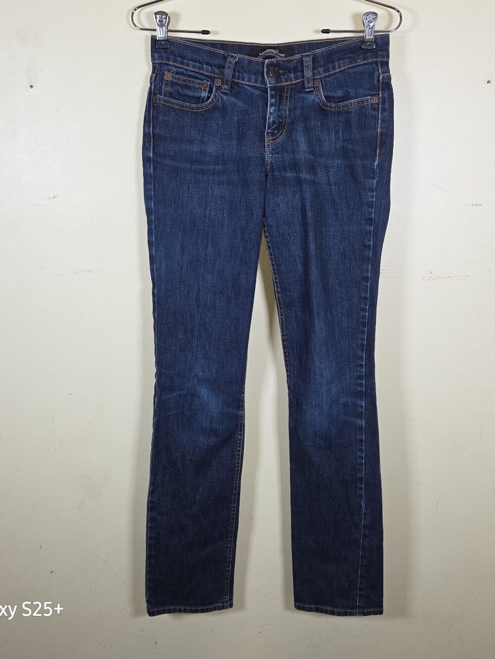 London Jeans Size 2 Low Rise Excellent Condition 31.5 Inseam
